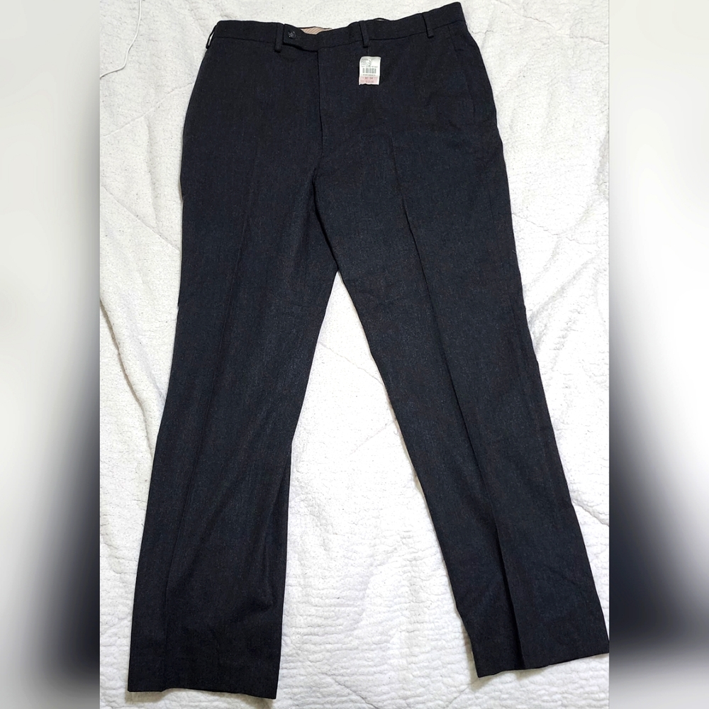 NWT Lauren Ralph Lauren Women Flat Front Pants Charcoal Size 40W X 34L Brand New